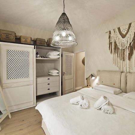 Stylish Apartment At Pagrati Athen Exterior foto